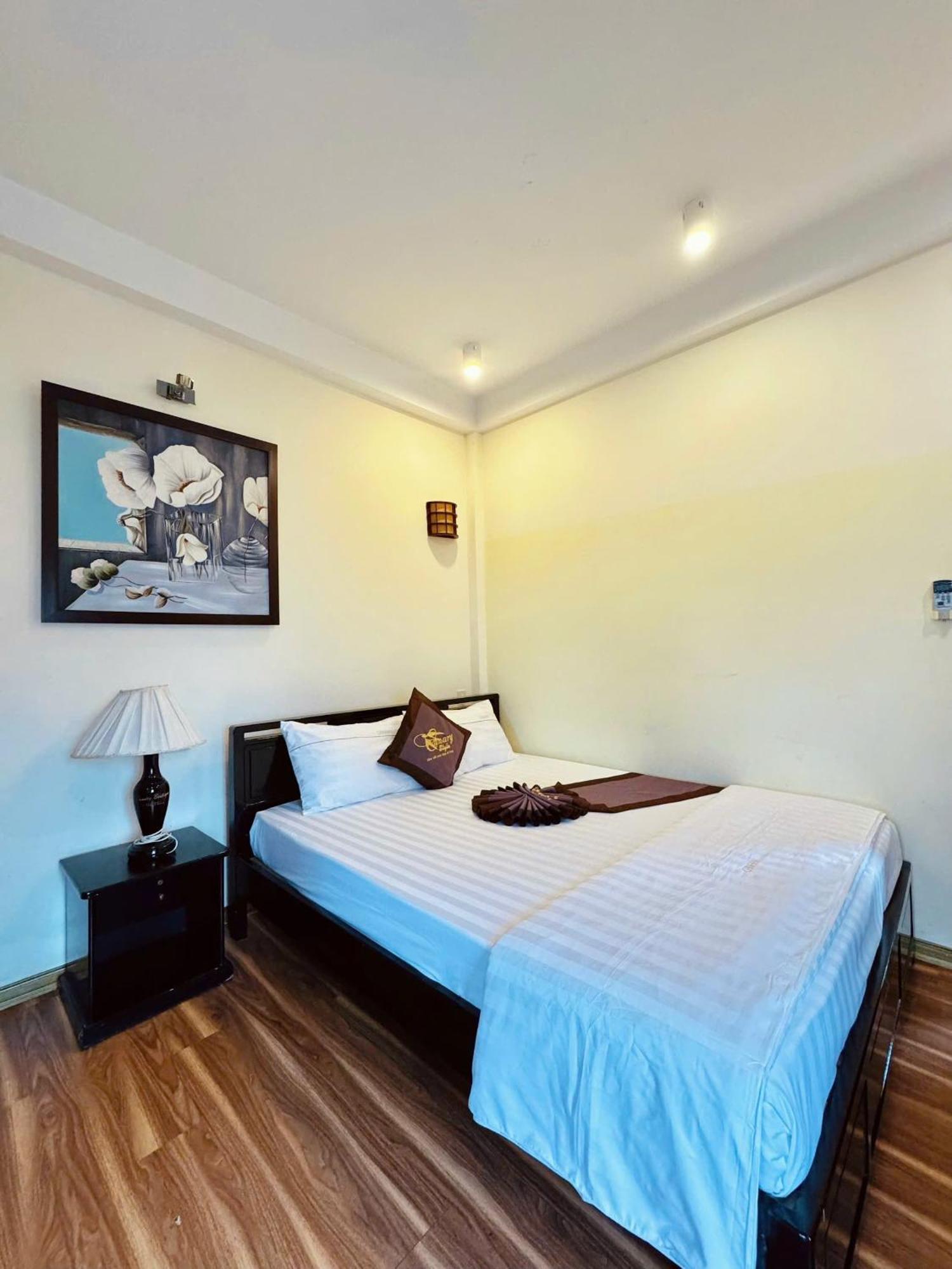 Canary Boutique Hotel Hue Exterior foto